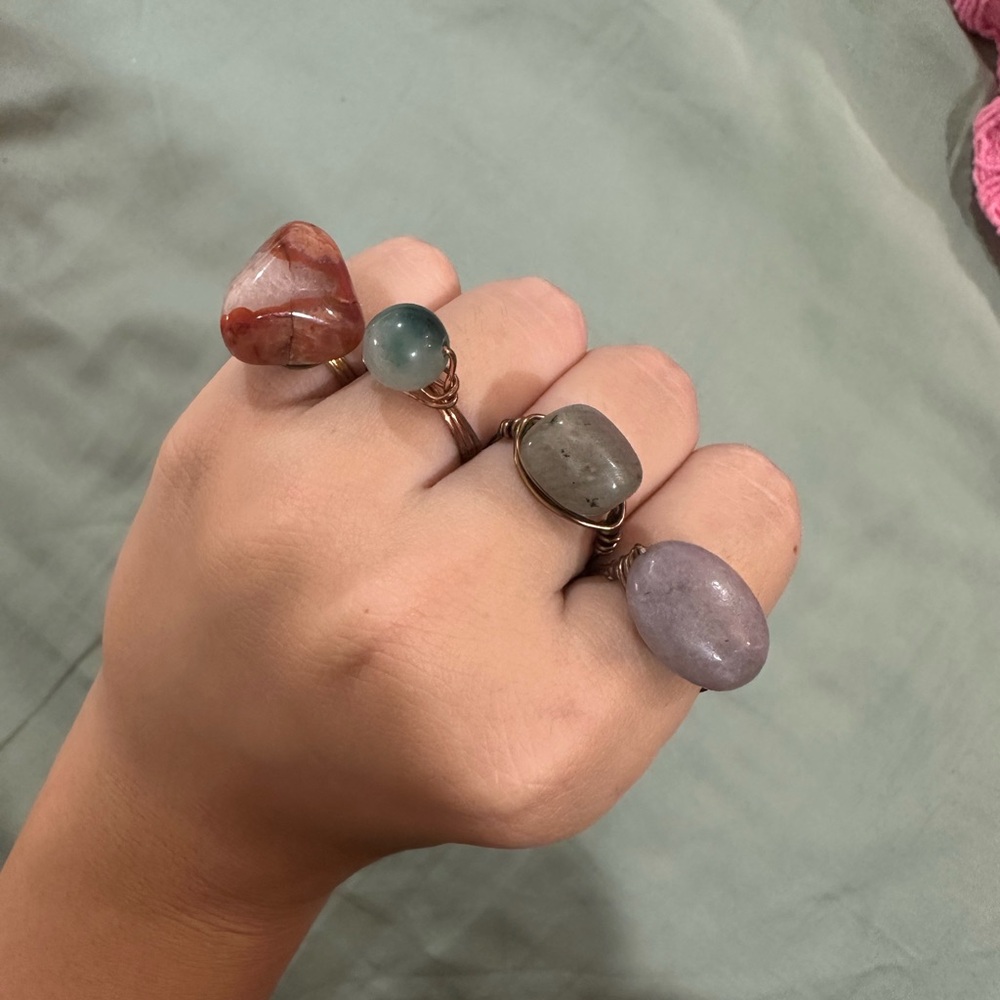 Elegant Multi-Stone Wire Wrapped Rings - Picture 8 of 8